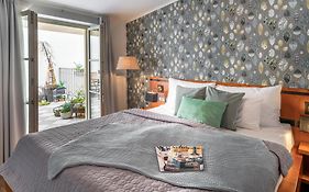 4 Elements Apartments